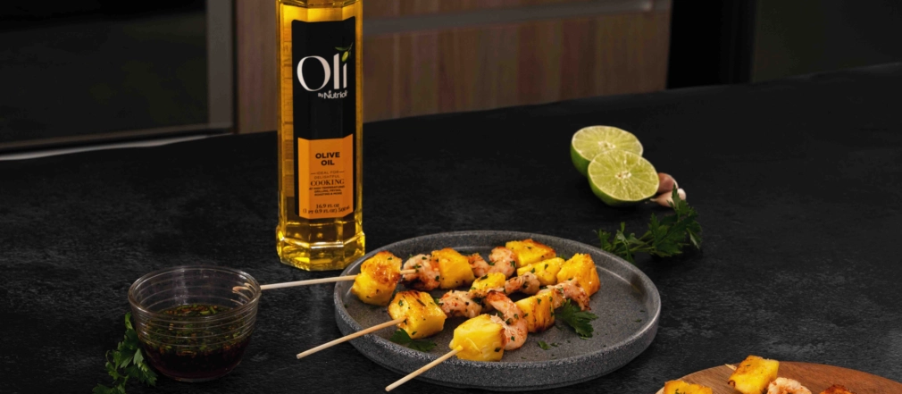 Roasted shrimp skewers with garlic and honey 07