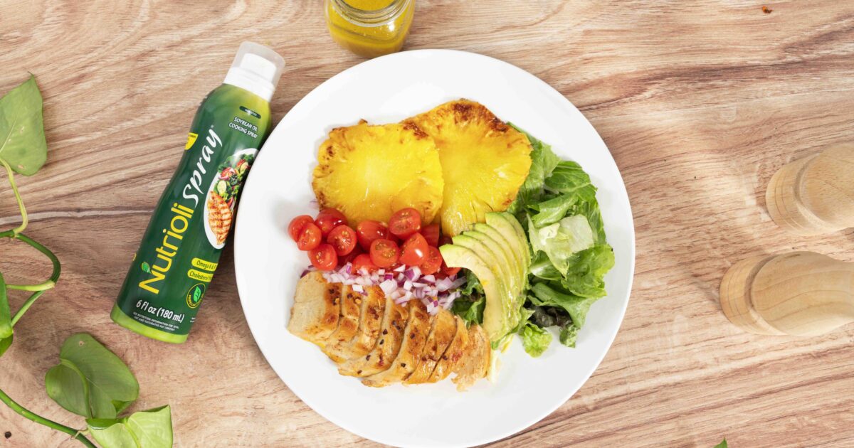 Chicken salad with pineapple | Nutrioli®