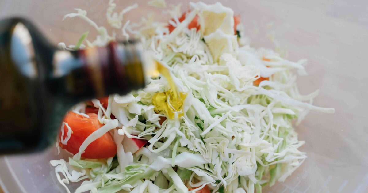 Guide for healthy Olive OilBased Cuisine Nutrioli®