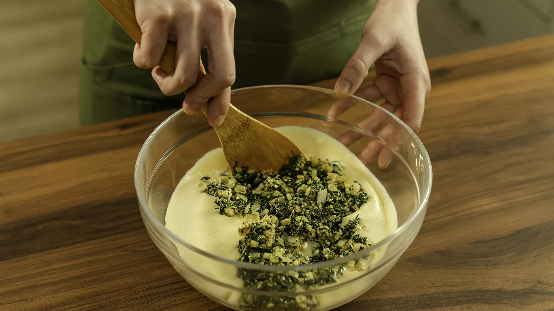 Nutrioli Recipe Book Recipe01 Spinach Feta Cheese Quiche06 Process05v2