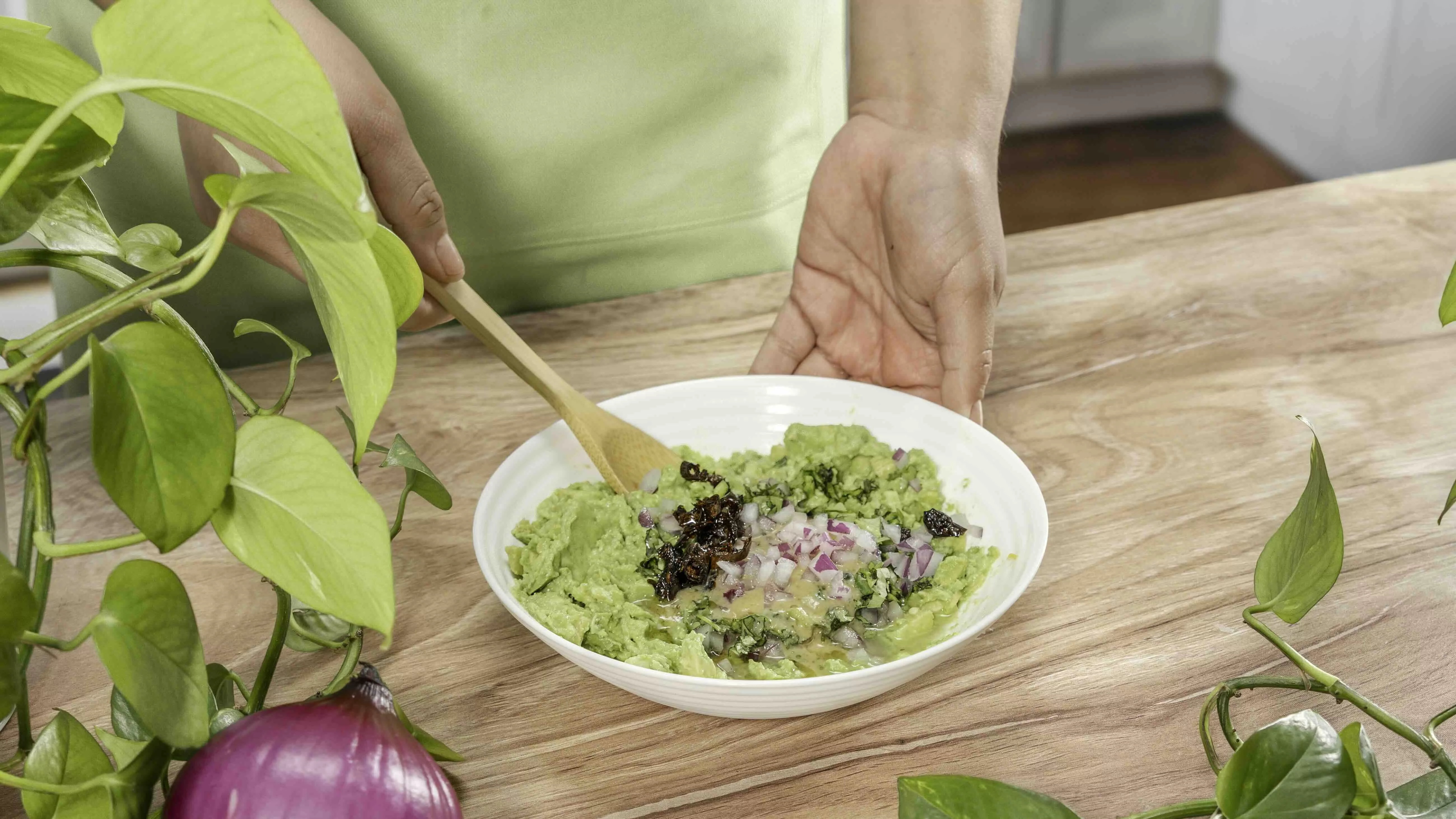 Miso guacamole 06