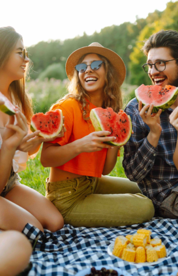 How to take care of your diet during the summer vacations?