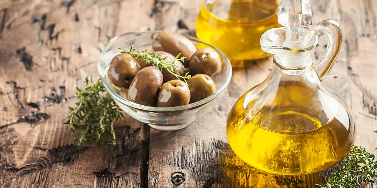 Olive oil and olives