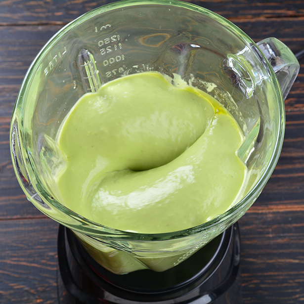 Paso 3 - Salsa de aguacate