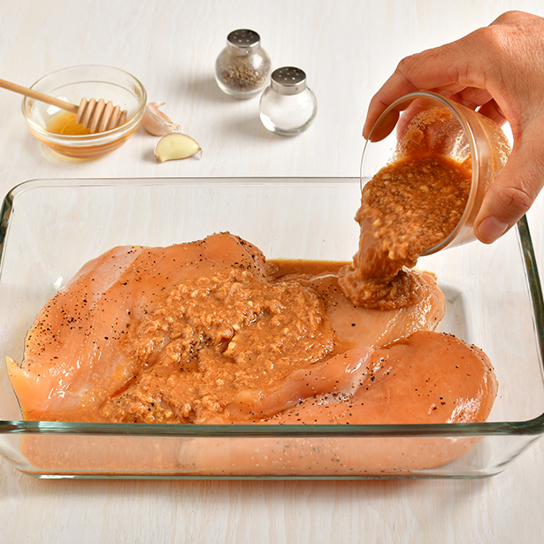 Paso 2 - Pollo marinado con guarnición de brócoli