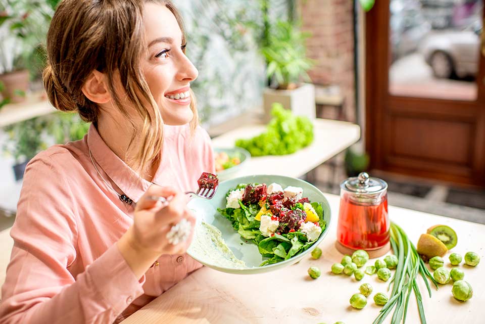 Se acerca el verano: prepara estas 5 ensaladas frescas y saludables